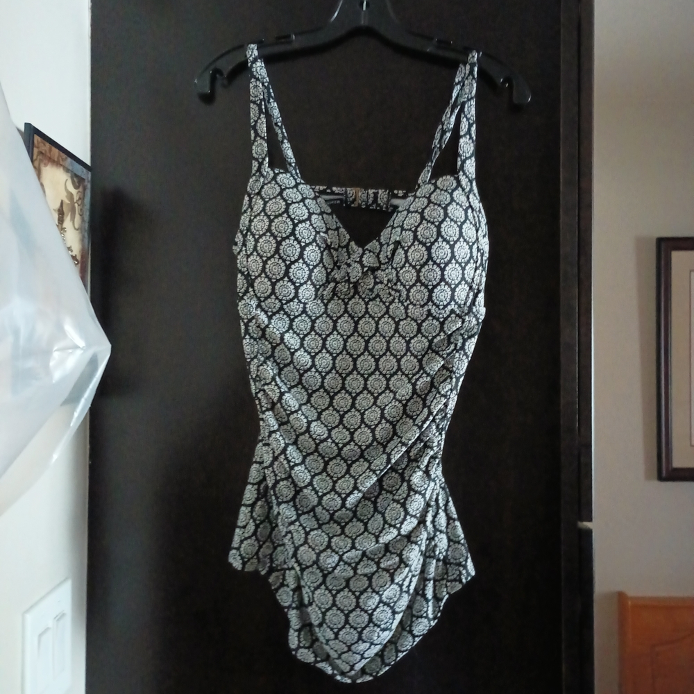 Merona Black and White Swimsuit